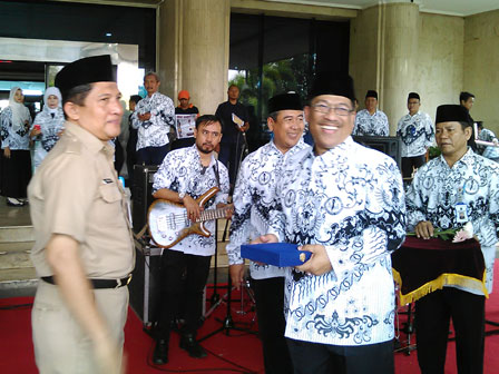 Pencarian PGRI Balangan - Persatuan Guru Republik Indonesia Cabang Balangan